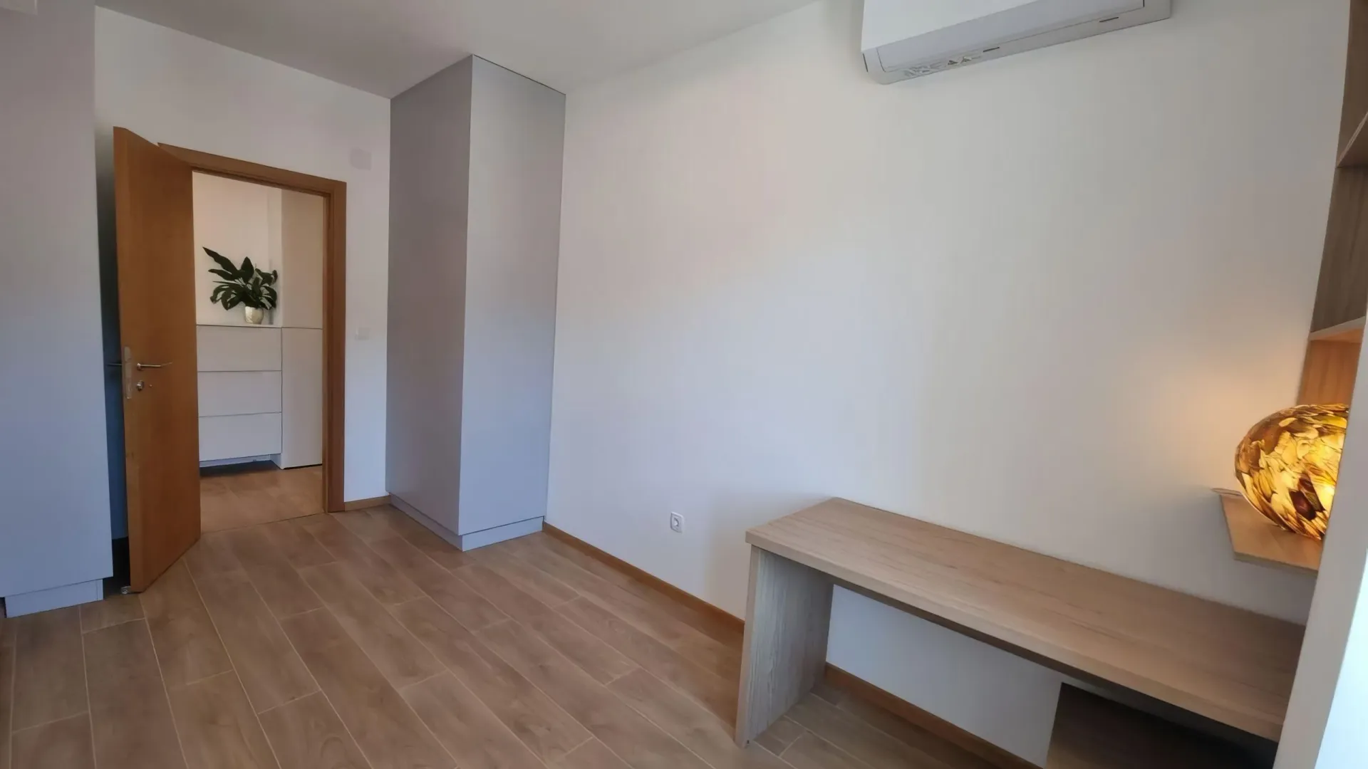Sale, three bedroom apartment, 98m², Rozino, Budva