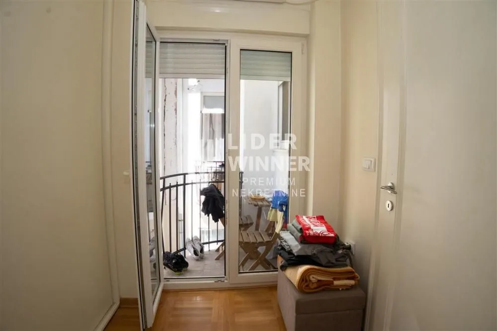 Prodaja, jednosoban stan, 48m², Bajlonijeva Pijaca, Beograd