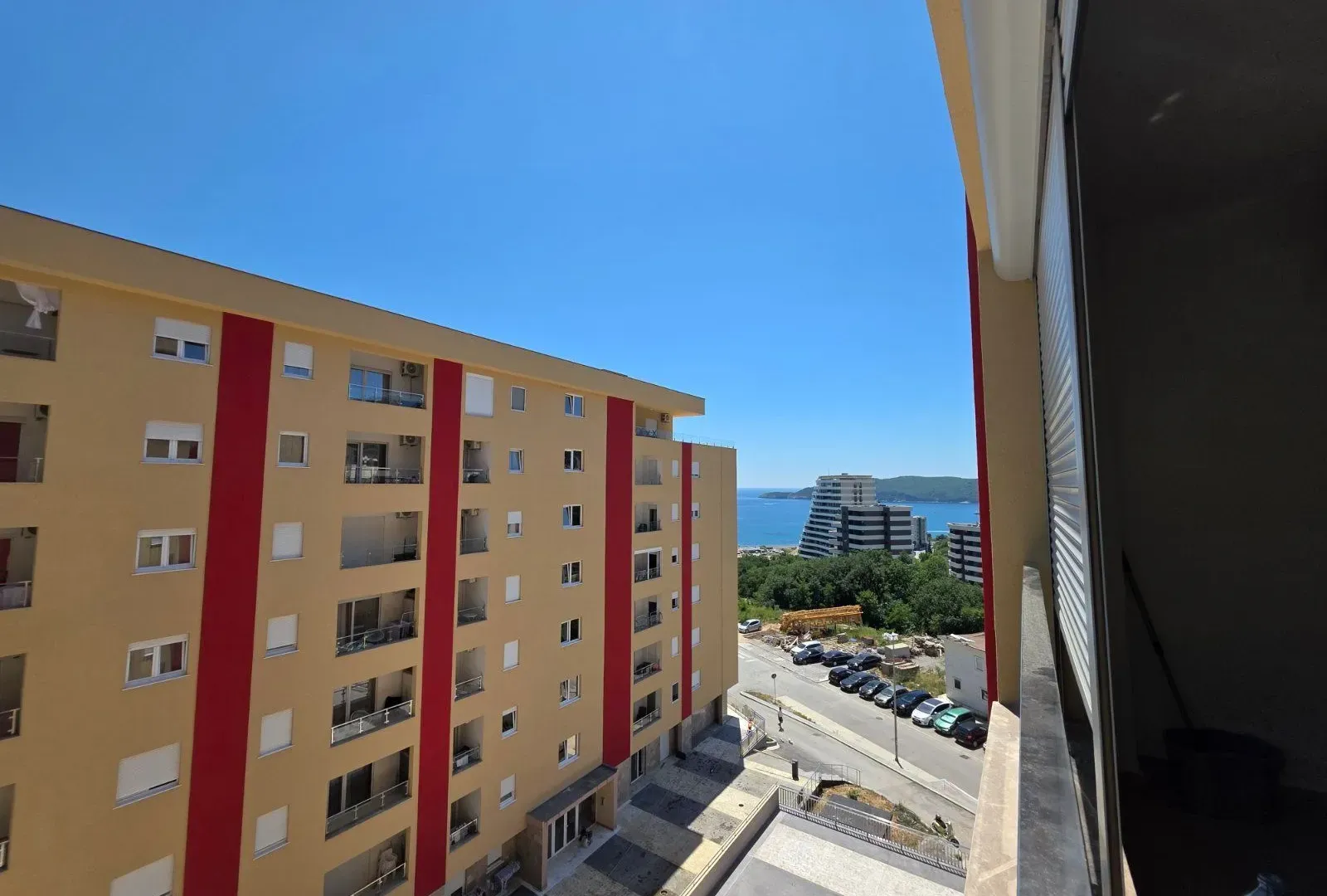 Sale, one bedroom apartment, 43m², Bečići, Budva