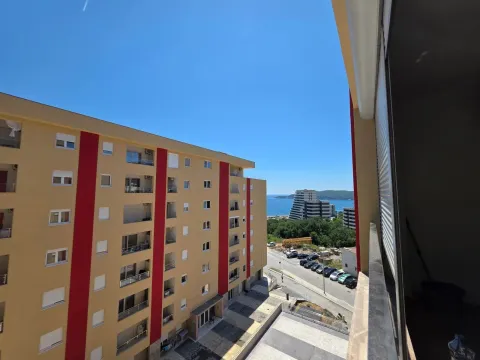 Sale, one bedroom apartment, 43m², Bečići, Budva - image 7