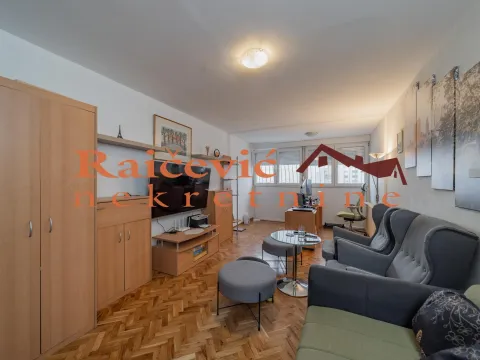 Sale, three bedroom apartment, 73m², Zemun Gornji Grad, Zemun Sve Podlokacije - image 4