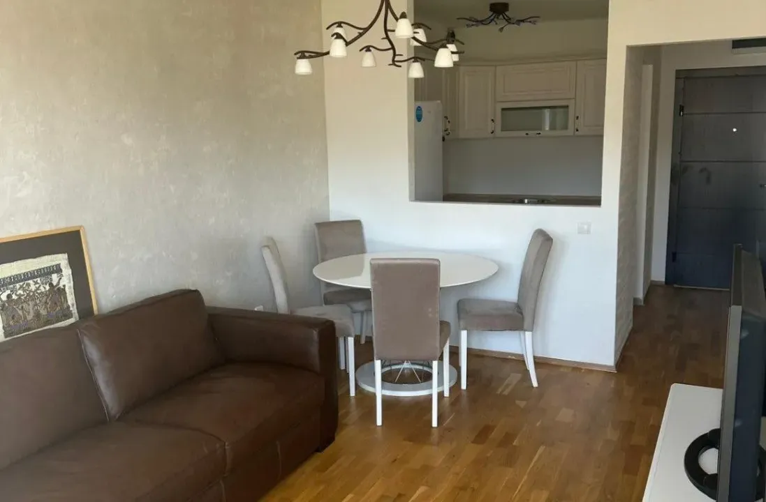 Izdavanje, jednosoban stan, 51m², Zaobilaznica, Budva
