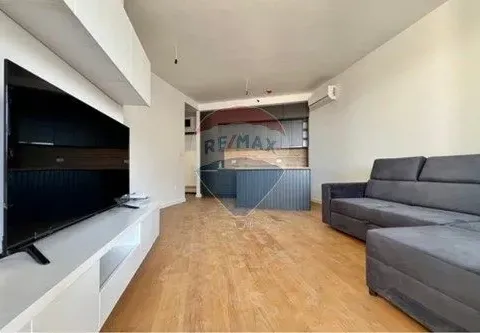 Sale, one bedroom apartment, 55m², Bečići, Budva - image 1