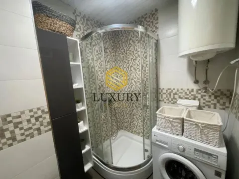 Izdavanje, jednosoban stan, 50m², City Kvart, Podgorica - image 7