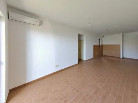 Prodaja, dvosoban stan, 81m², Bečići, Budva - image 5