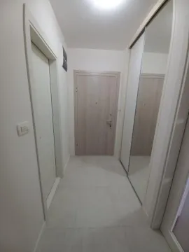 Rent, one bedroom apartment, 50m², Central Point, Podgorica - image 4
