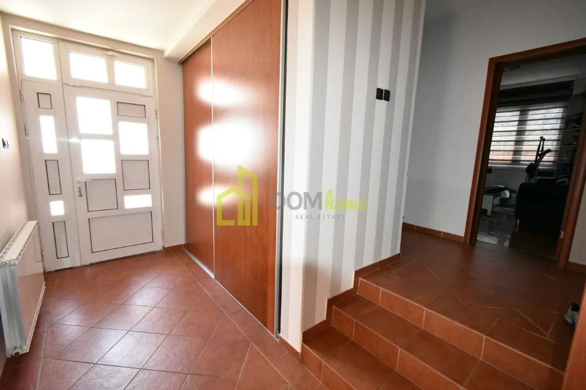 Rent, three bedroom apartment, 115m², Zlatica, Podgorica