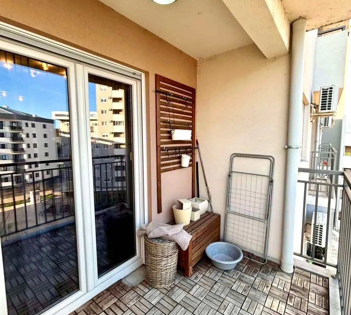 Rent, one bedroom apartment, 49m², City Kej, Podgorica
