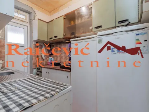 Prodaja, četvorosoban stan, 91m², Petlovo Brdo, Beograd - image 6