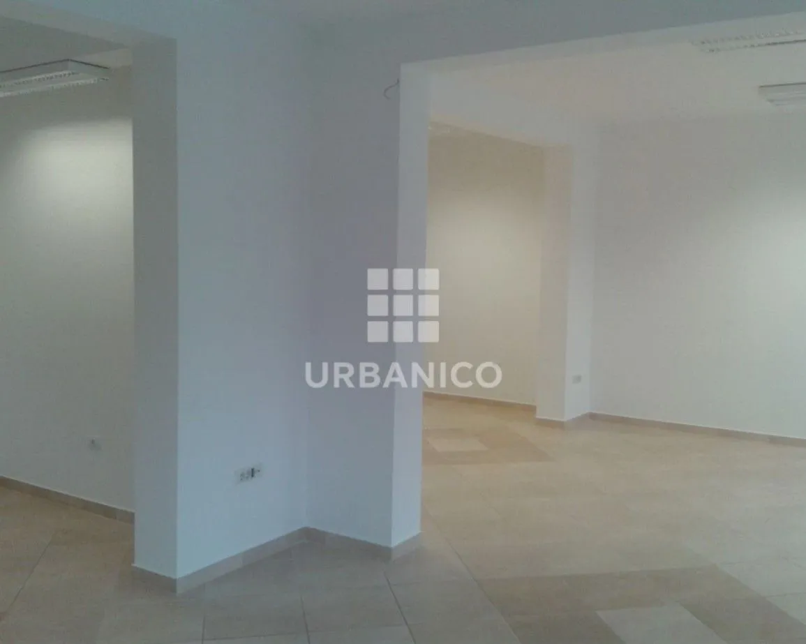 Rent, office space, 100m², Donja Lastva, Tivat
