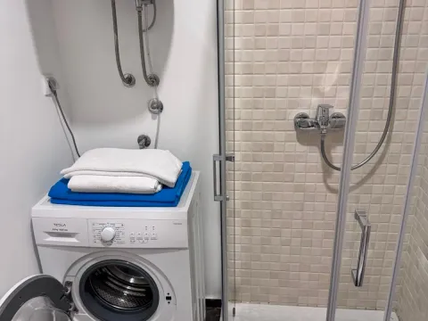 Rent, apartment, 43m², Bečići, Budva - image 8