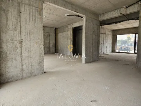 Rent, office space, 175m², Zagorič, Podgorica - image 1