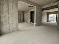 Izdavanje, poslovni prostor, 175m², Zagorič, Podgorica