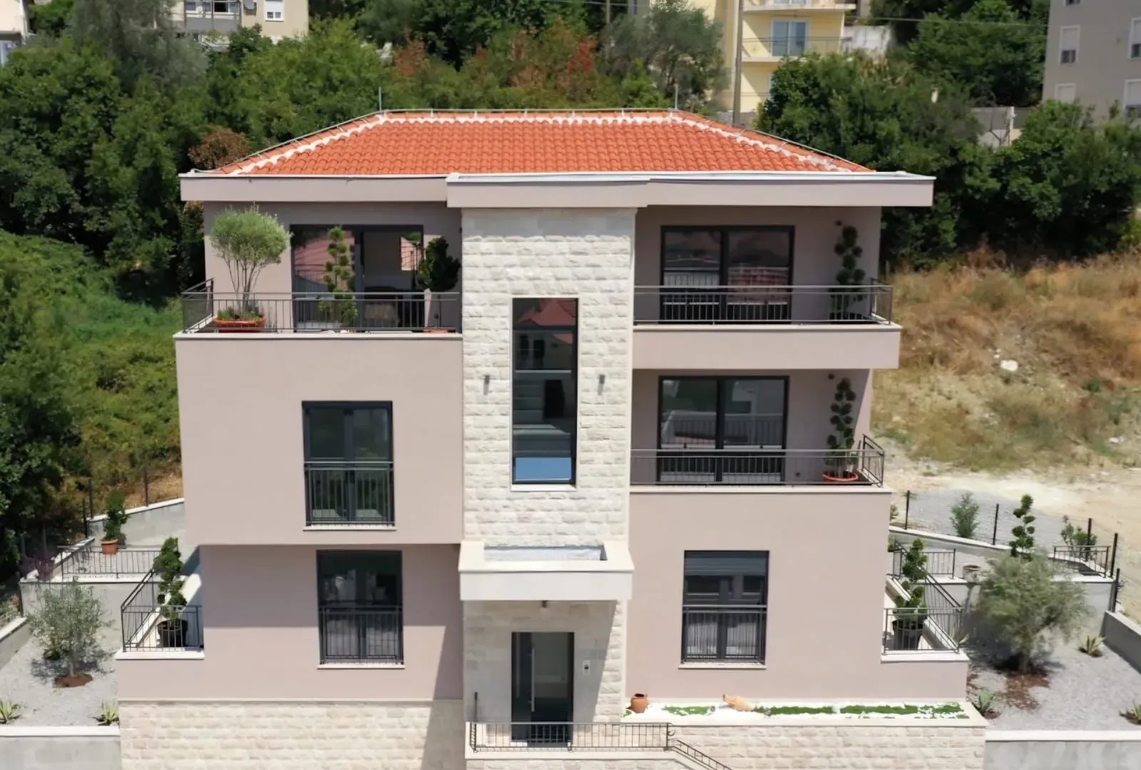 Prodaja, trosoban stan, 77m², Tivat, Crna Gora
