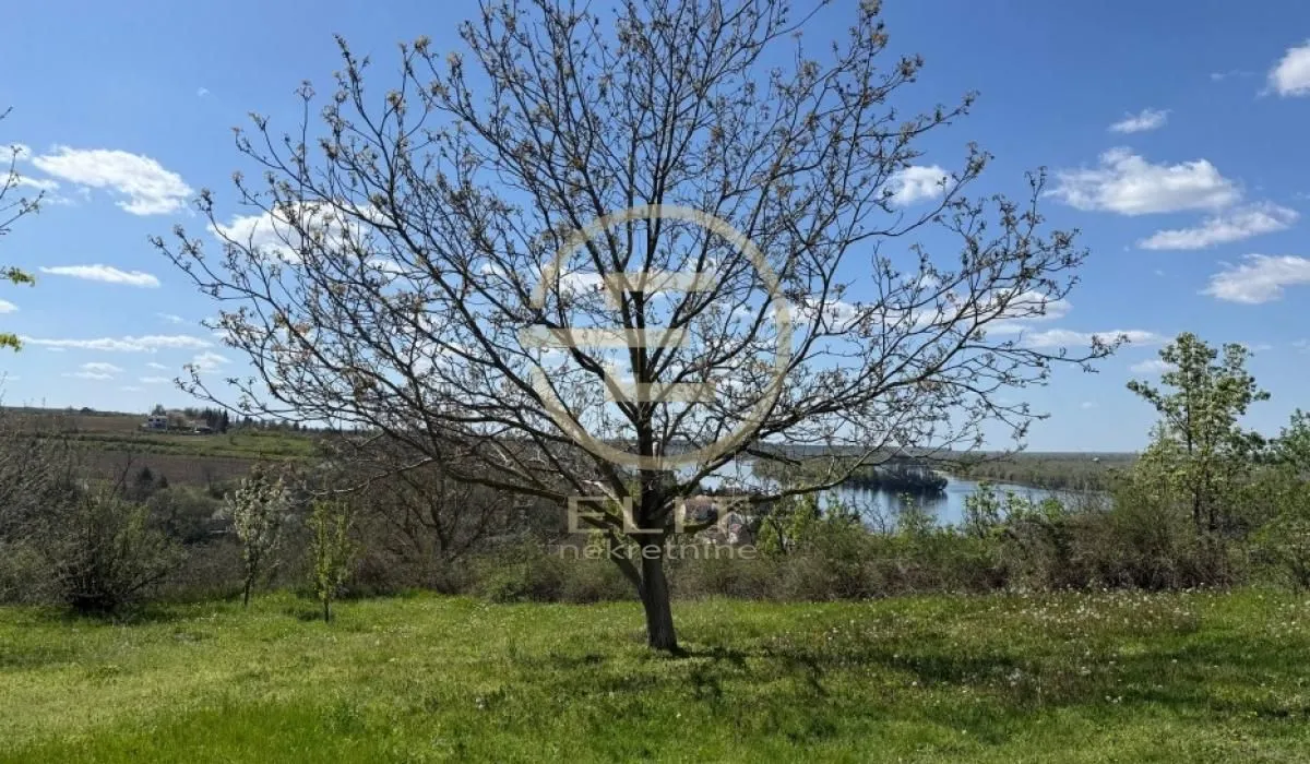 Prodaja, plac, 2106m², Banoštor, Beočin