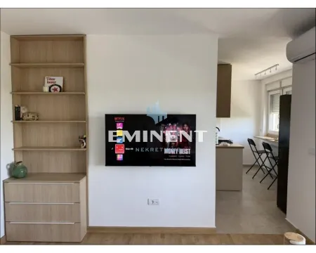 Rent, one bedroom apartment, 33m², Savski Venac, Beograd - image 5