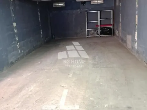 Parking garaža in Uciteljsko Naselje
