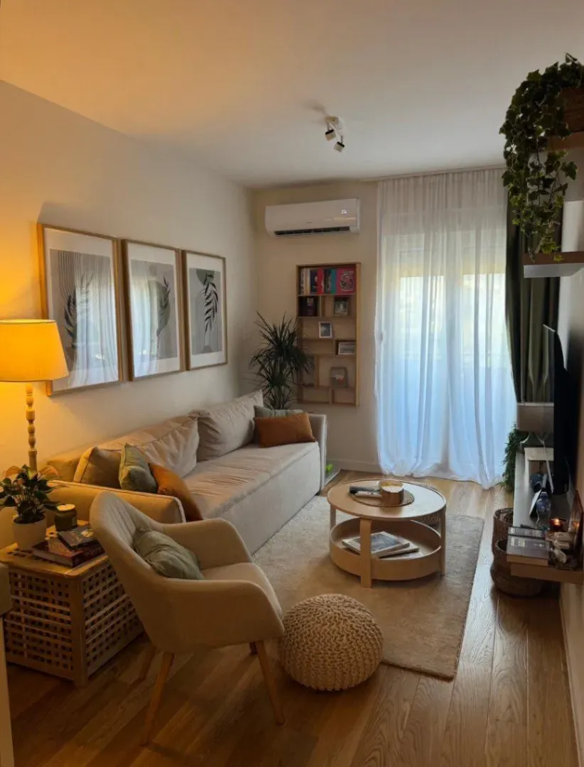 Izdavanje, jednosoban stan, 40m², Central Point, Podgorica