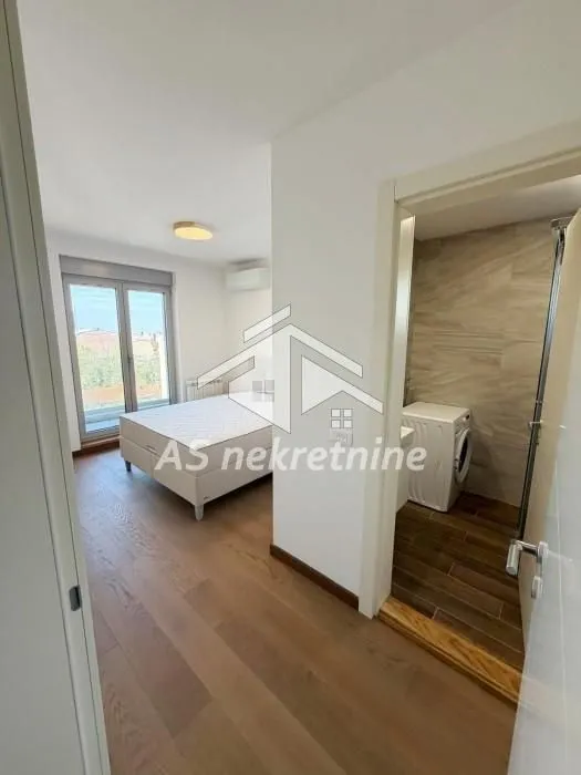Izdavanje, trosoban stan, 68m², Tašmajdan, Palilula Sve Podlokacije