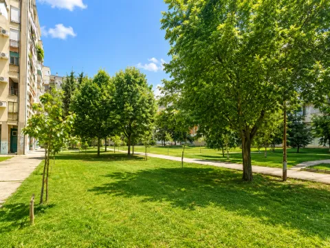 Prodaja, jednosoban stan, 67m², Blok 6, Podgorica - image 11
