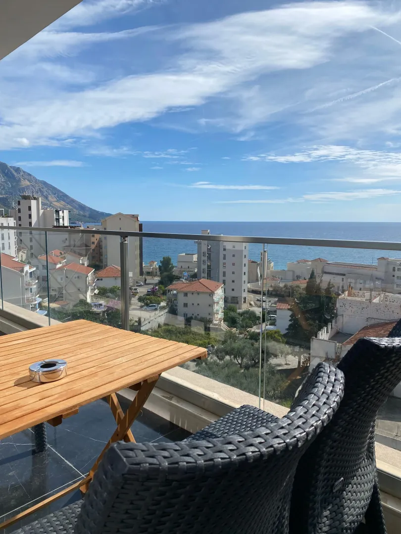 Sale, one bedroom apartment, 54m², Bečići, Budva