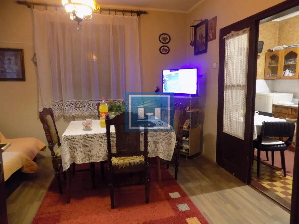 Sale, house, 98m², Paraćin, Srbija
