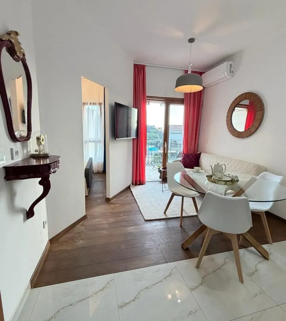 Prodaja, jednosoban stan, 33m², Petrovac, Budva