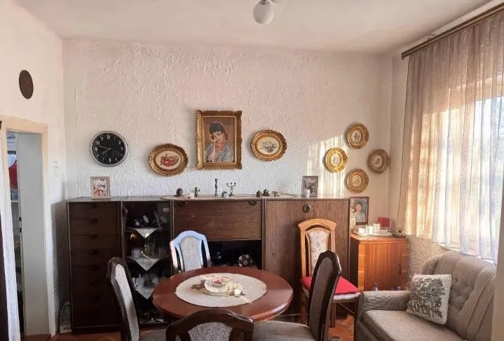 Prodaja, dvosoban stan, 40m², Adaševci, Šid