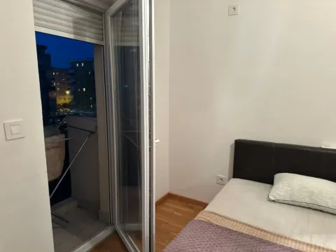 Izdavanje, jednosoban stan, 44m², Stari Aerodrom, Podgorica - image 4