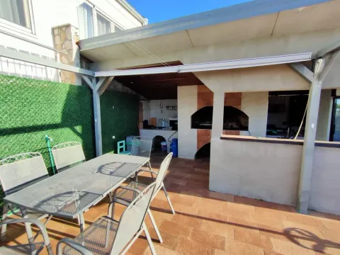 Sale, house, 380m², Sremska Kamenica, Petrovaradin - image 6