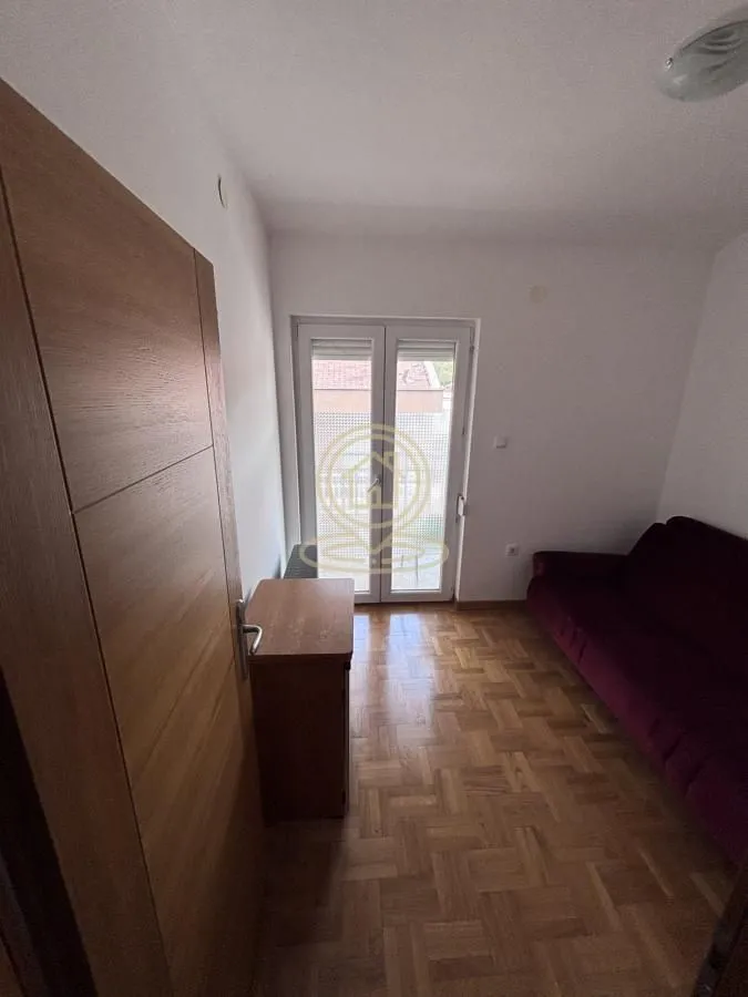 Prodaja, dvosoban stan, 41m², Centar, Vrnjačka Banja
