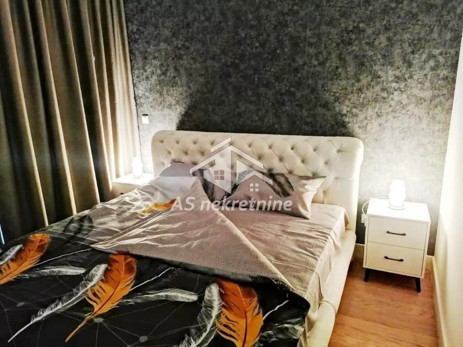 Rent, three bedroom apartment, 69m², Savski Venac, Beograd