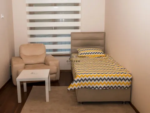 Izdavanje, dvosoban stan, 70m², Master Kvart, Podgorica - image 8