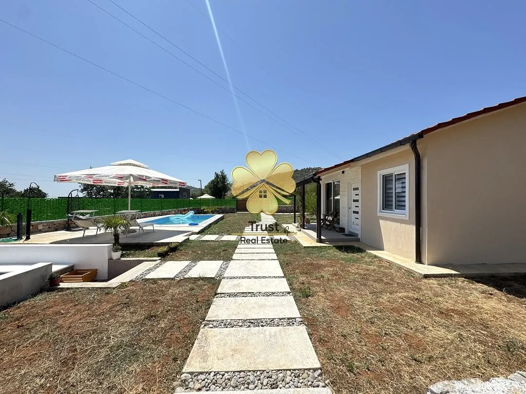 Izdavanje, kuća, 60m², Podgorica, Crna Gora