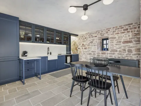 Prodaja, kuća, 293m², Tivat, Crna Gora - image 39