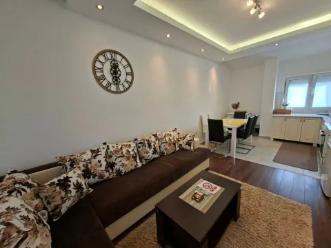 Rent, two bedroom apartment, 80m², Bjeliši, Bar - image 2
