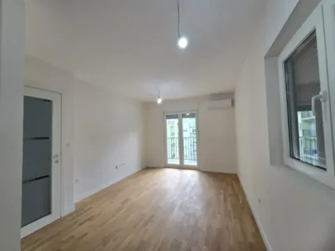 Izdavanje, jednosoban stan, 45m², Zabjelo, Podgorica - image 5