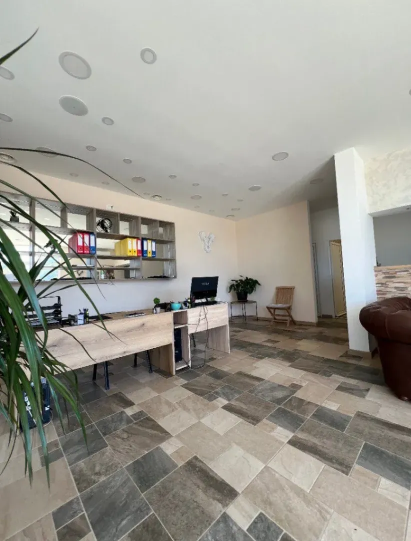 Sale, office space, 90m², Centar, Bar