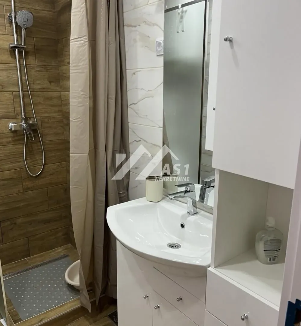 Rent, two bedroom apartment, 55m², Grbavica, Novi Sad Sve Podlokacije