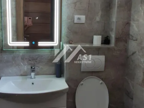 Rent, office space, 350m², Petrovaradin, Novi Sad - image 3