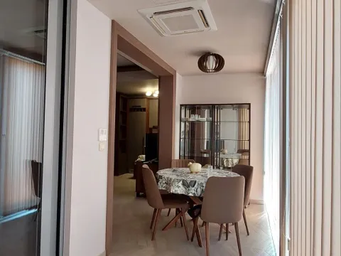 Rent, one bedroom apartment, 50m², Podkošljun, Budva - image 6