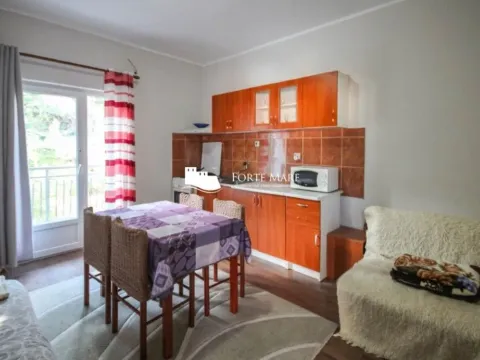 Prodaja, kuća, 223m², Herceg Novi, Crna Gora - image 4