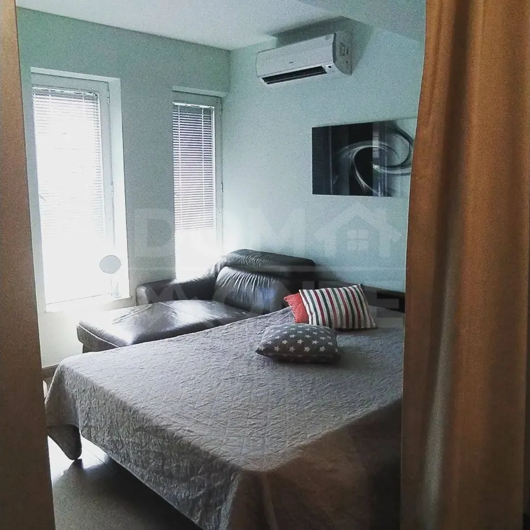 Rent, three bedroom apartment, 110m², Tivat, Crna Gora