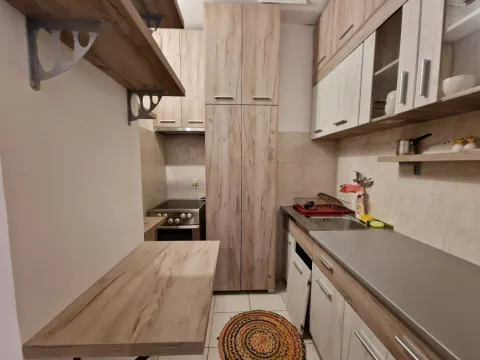 Sale, one bedroom apartment, 55m², Budva, Crna Gora - image 13