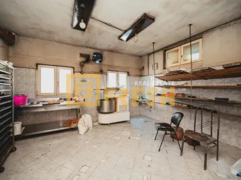 Izdavanje, poslovni prostor, 370m², Stari Aerodrom, Podgorica - image 9