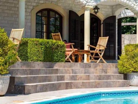 Sale, house, 278m², Stoliv, Kotor - image 3