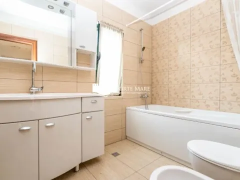 Prodaja, kuća, 201m², Topla, Herceg Novi - image 11