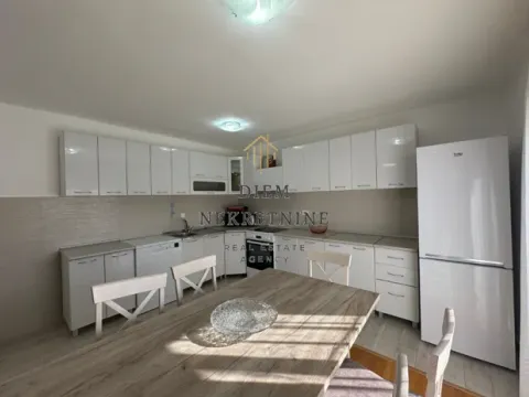 Izdavanje, trosoban stan, 120m², Donja Gorica, Podgorica - image 15