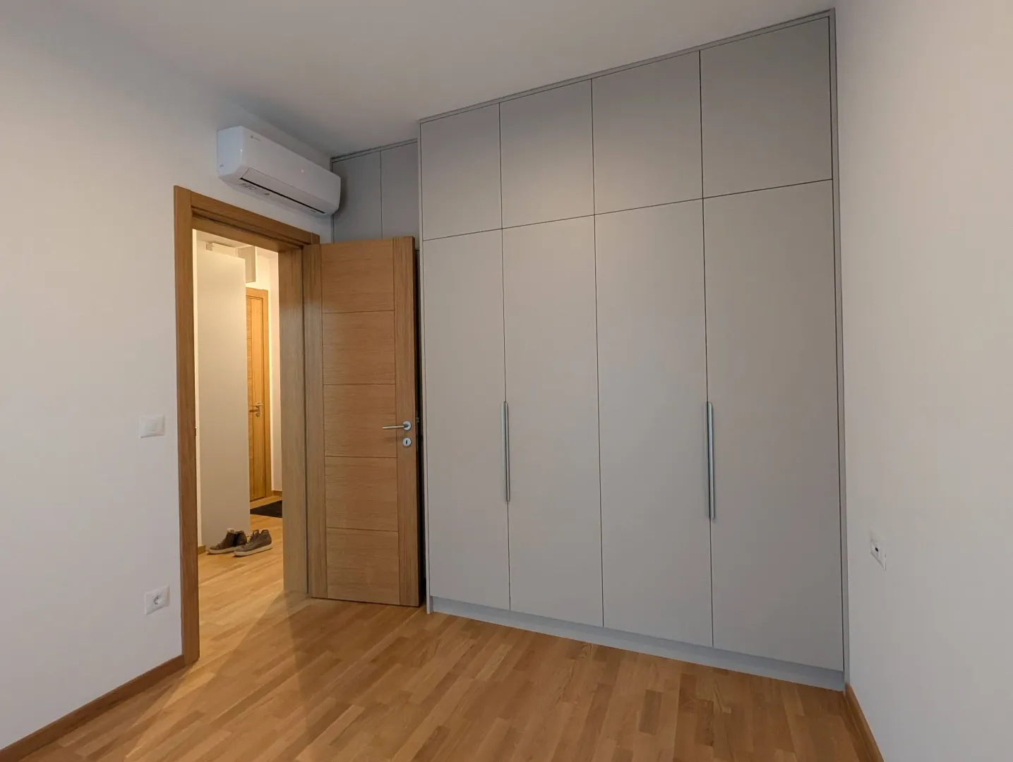 Rent, three bedroom apartment, 58m², Bečići, Budva