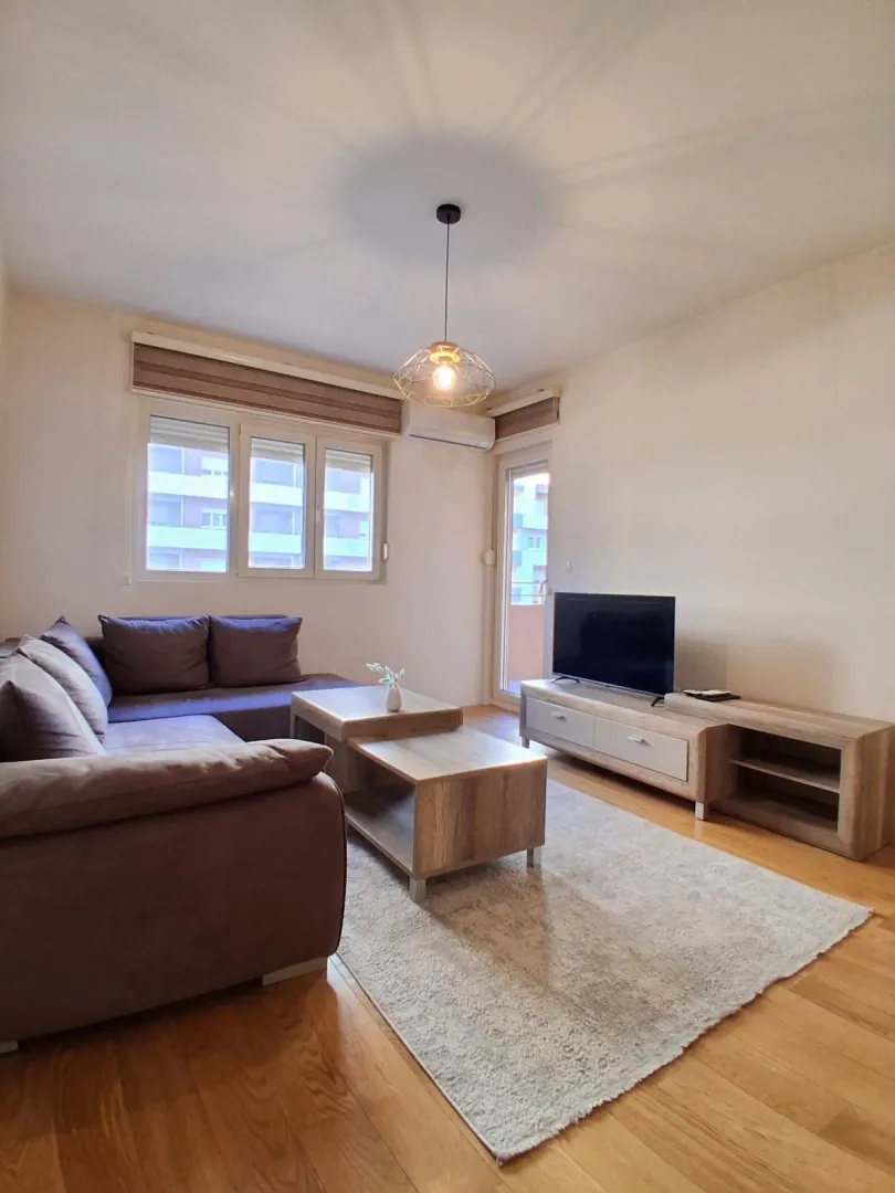 Rent, one bedroom apartment, 49m², Central Point, Podgorica